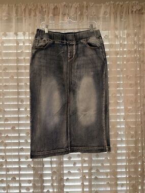 NUGGLES Women’s Large Denim Skirt